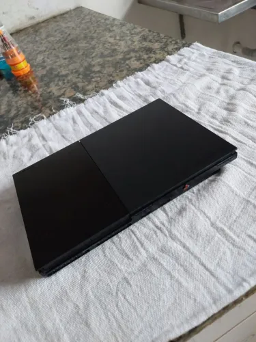 PlayStation 2,  16 jogos, 2 controles, 1 memory card