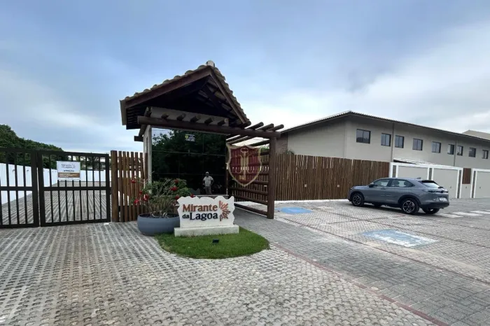 Apartamento térreo NOVO 2 suítes, PORTEIRA FECHADA, na ilha do Meio!
