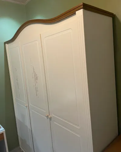GUARDA-ROUPA 