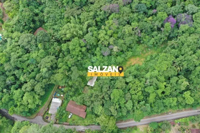 Chácara com 2 dormitórios à venda, 1400 m² por R$ 1.400.000 - Centro - Ubatuba/SP