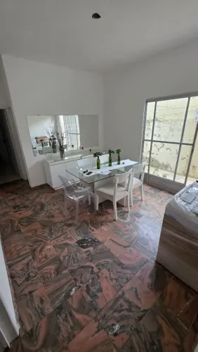 Casa de andar próximo ao Shopping Jardins no Grageru - Excelente para moradia ou comércio