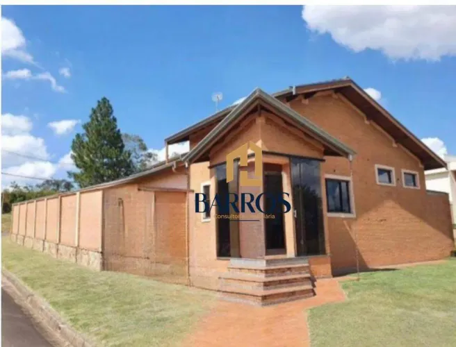 Casa à Venda, 1 dorm, 150m² Residencial Águas do Campo - São Pedro/SP