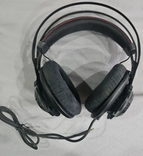 Headset HyperX Cloud Revolver