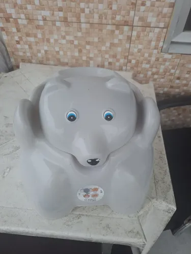 Vendo Troninho penico infantil com apoio lateral tampa de urso