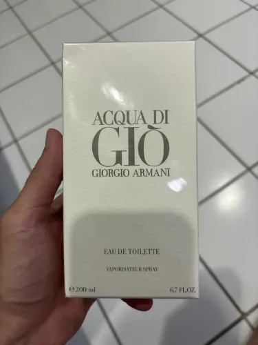 Perfume Giorgio Armani 200ml