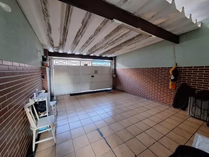 Casa para venda em Santana com 4 quartos, sendo 4 suítes, 2 vagas, 300m²