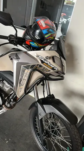Sahara 300 adv 