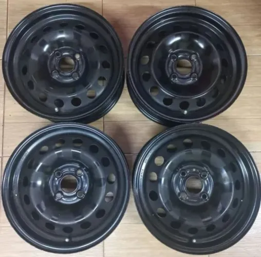 Rodas GM aro 15 onix celta astrs montana prisma