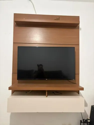 Painel para TV + Smart TV Roku