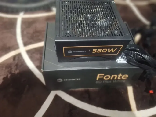 Fonte Goldentec 550w