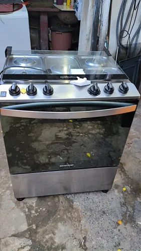 Fogão 5 bocas com forno