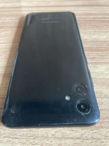 Samsung A40e tela quebrada para trocar