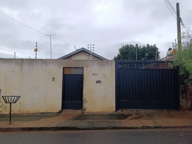 Vendo casa no bairro lealdade amizade