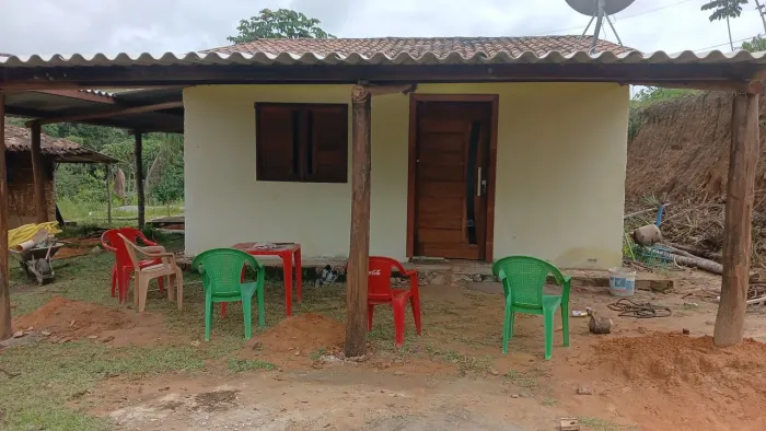 Alugo fazenda em milagres