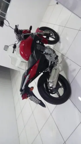 Honda CB 300 2010 a venda