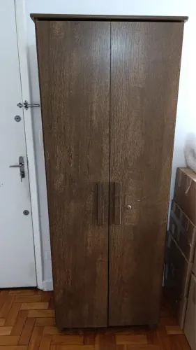 Sapateira ou guardador de coisas