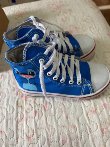 Tênis infantil do Stich
