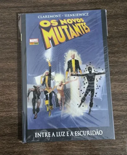 OS NOVOS MUTANTES - ENTRE A LUZ E A ESCURIDÃO PANINI