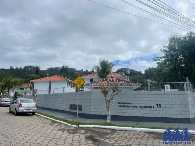 ED. VIVENDAS DOS JARDINS - RESIDENCIAL  - Apto nº 04. Localizada(o) na RUA ERNANI DE CASTR