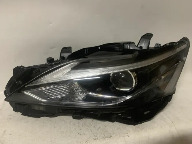 Farol Lexus Ct200  led 18/20 lado esquerdo motorista 