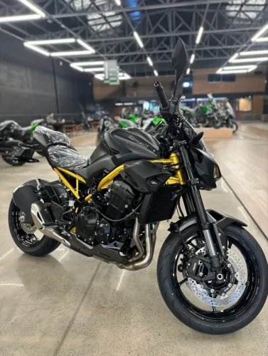 Z900 