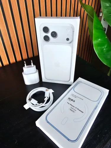 IPhone 17 Pro Max 256GB Silver, Novo, Nunca Ativado