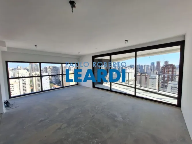 APARTAMENTO - VILA OLÍMPIA - SP