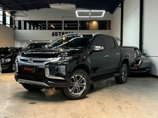 Mitsubishi L200 Triton Sport HPE-S 2.4 CD Dies. AUT 2022