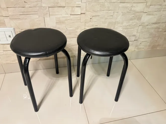 Banquinho ( tamborete) da TOK E STOK