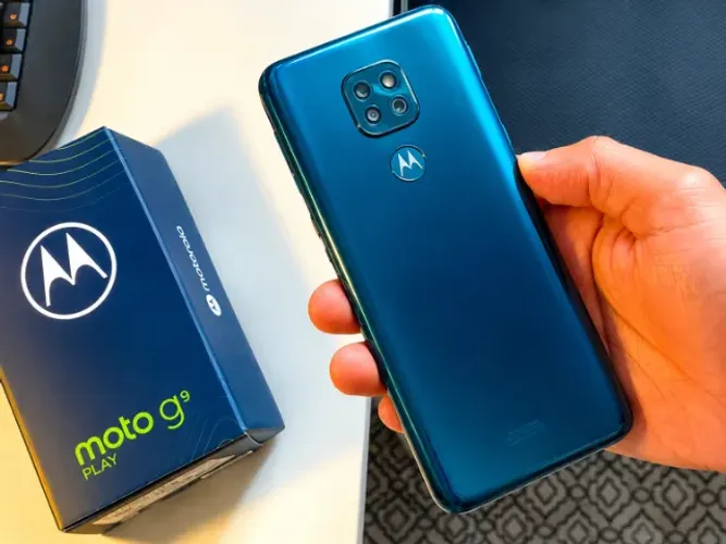 Motorola Moto G9 Play 64gb Verde Turquesa + Carregador Turbo, Capinha e Pelicula