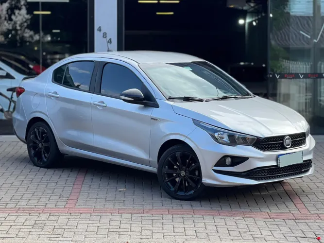 Fiat Cronos HGT 1.8 16V Flex Aut. 2020