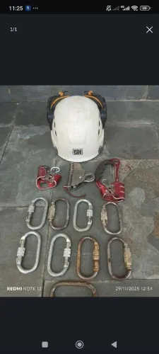 Vendo acessórios de alpinista