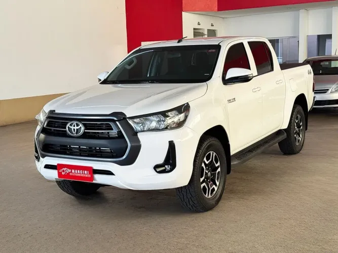 Toyota Hilux CD D4-d 4X4 3.0 TDI Dies. Mec. 2022