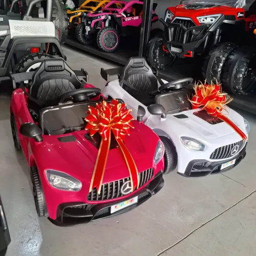 Carrinho elétrico infantil modelo Mercedes