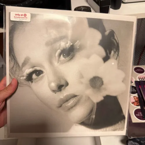 Lp Ariana Grande Petal Target Edition