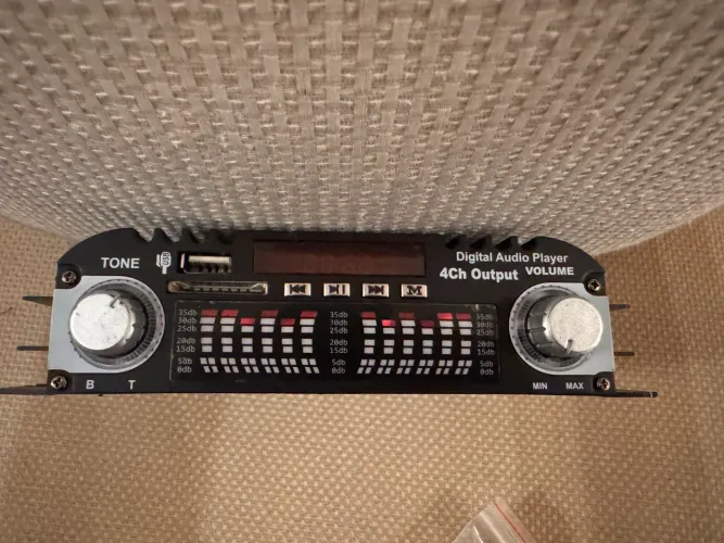 Mini Amplificador Módulo 4 canais BT-998