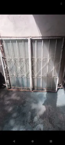 Janela de ferro
