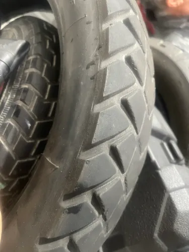 Pneus rinaldi 130/80 17