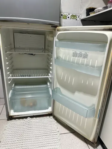 Geladeira usada