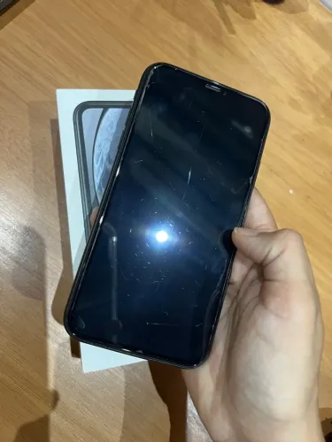 iPhone XR 64gb