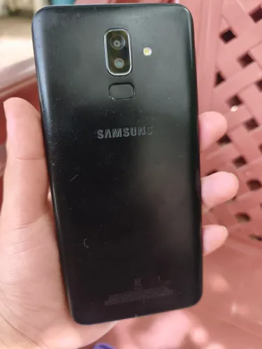 Celular Samsung J8 64gigas