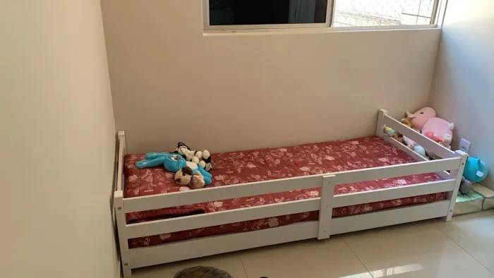 Cama Júnior Tok&Stok estilo Montessori - sem colchão