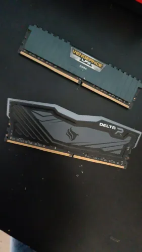 memoria corsair 8 gb ddr4 vegeance 3200mhz