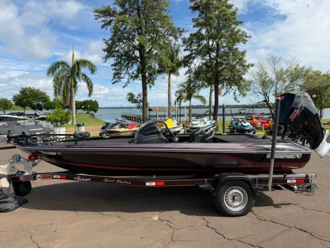 Sport BASS com motor MERCURY PROXS ano 2024