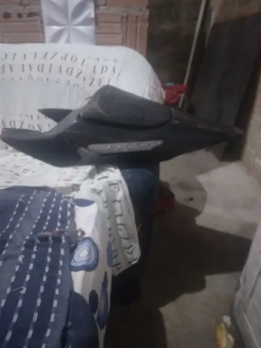 Vendo traseira de moto esportivo moto Twitte r