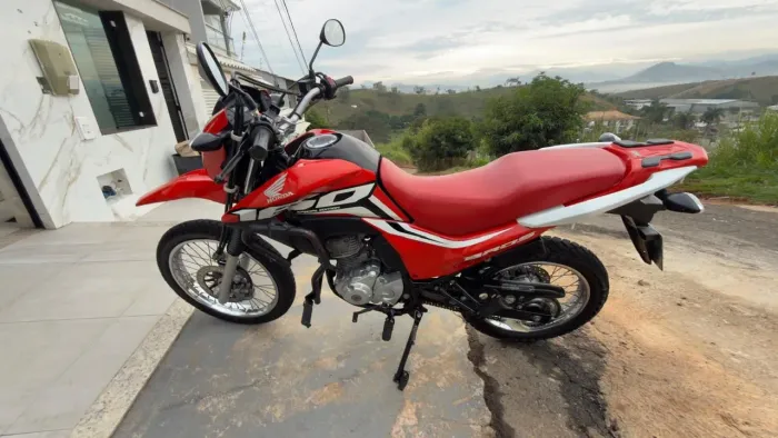 Vendo bros 160 segundo dono 2021
