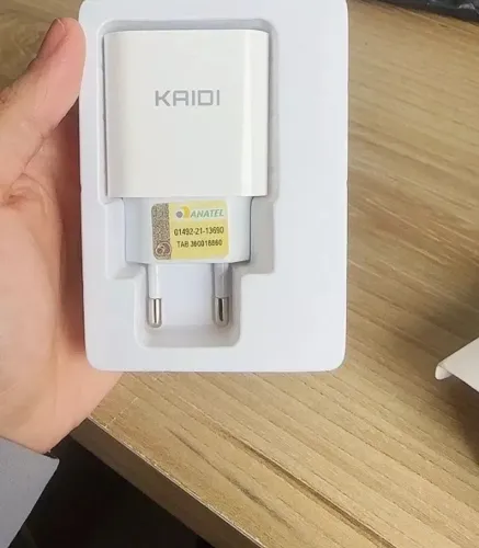 Carregador 20W PD Kaidi ? Novo - Disponível