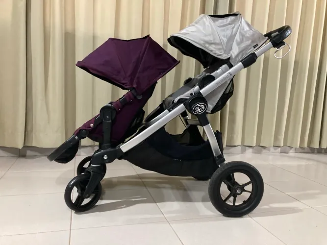 Carrinho Modelo City Select by Baby Jogger, para 1 ou 2 crianças