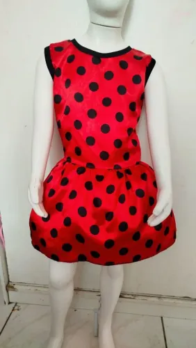 Fantasia lady bug veste de 7/8 anos
