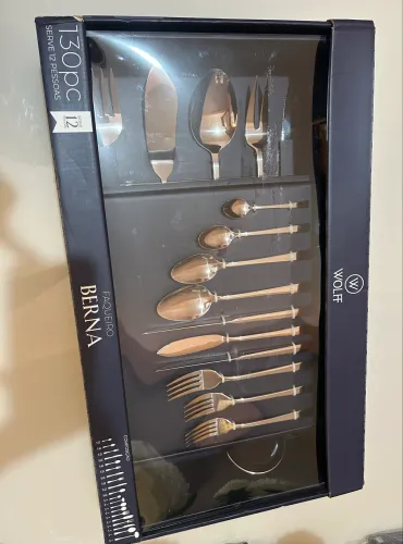 Vendo Faqueiro 130 peças
